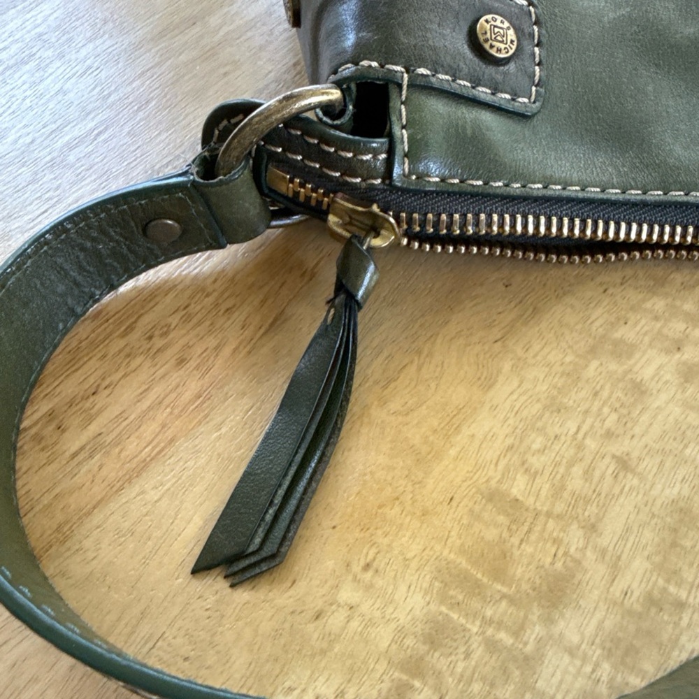 Michael Kors Astor Green Shoulder Bag original - Picture 14 of 16